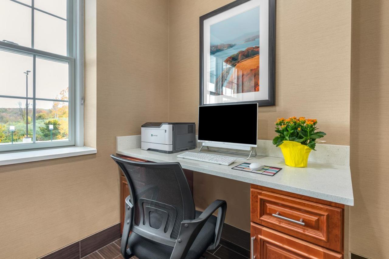 Comfort Inn Brewster Dış mekan fotoğraf